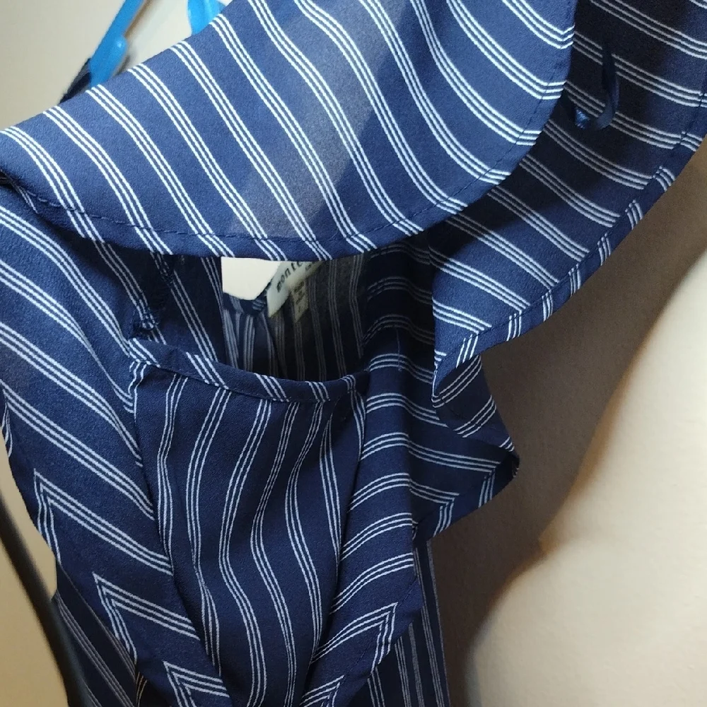 Chic Navy Striped Blouse with Tie Front - Picture 6 of 12